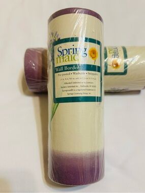 Springmaid Purple Ombre Wall Border. New Still in Original Packaging